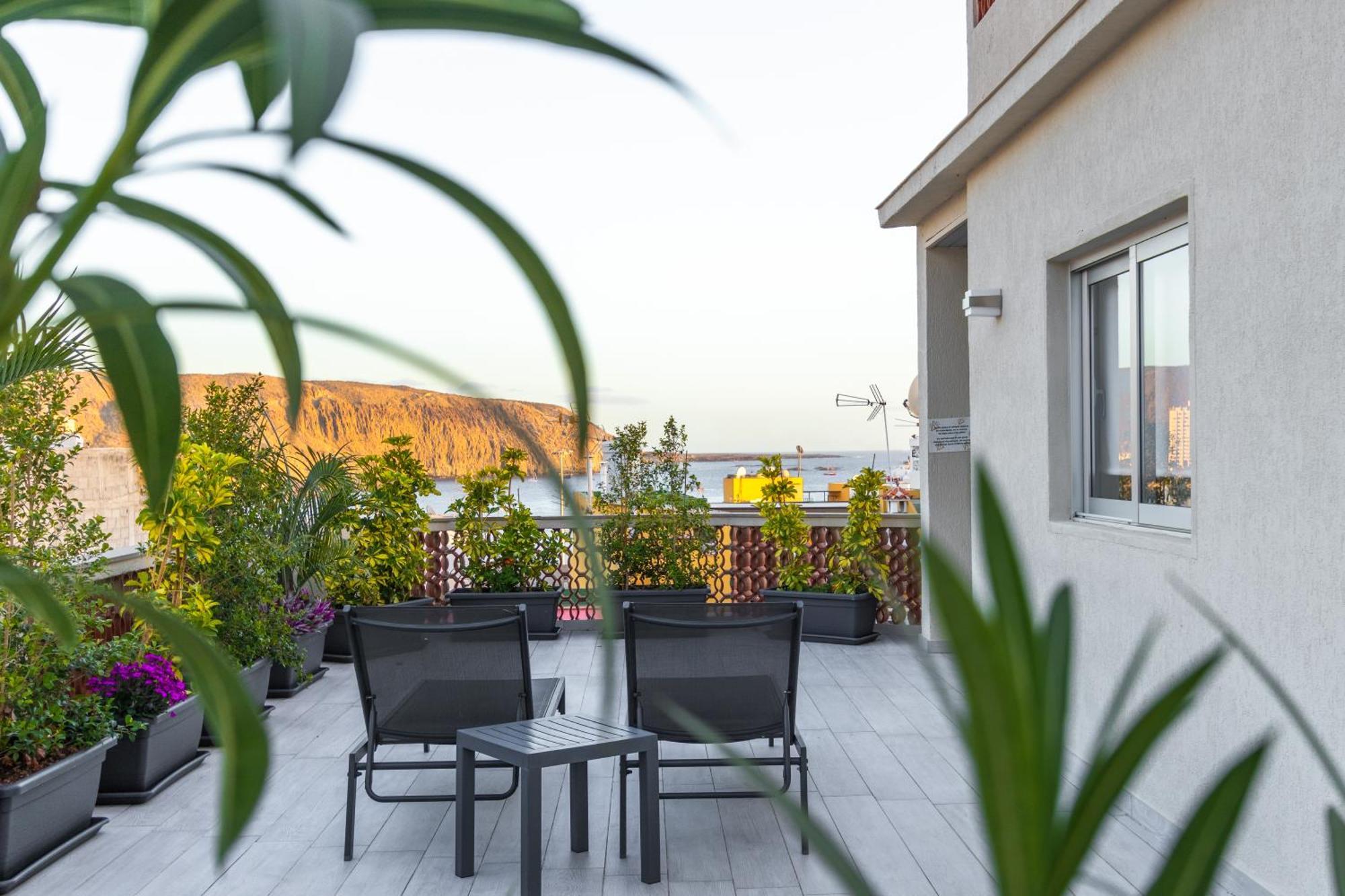 The White Heart House - Attic Sea View Apartment Los Cristianos  Exterior photo
